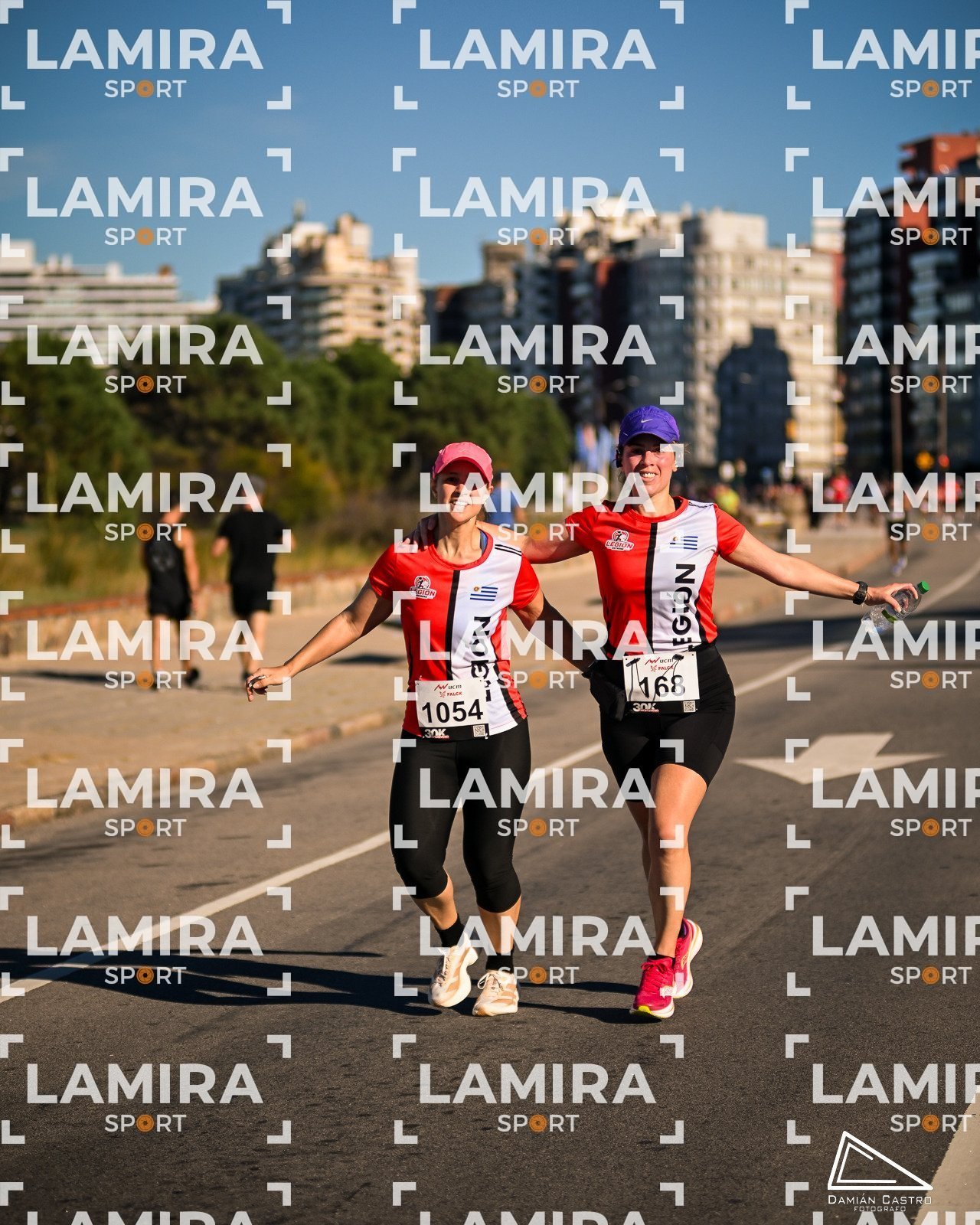 30K Montevideo - Dorsal 1054