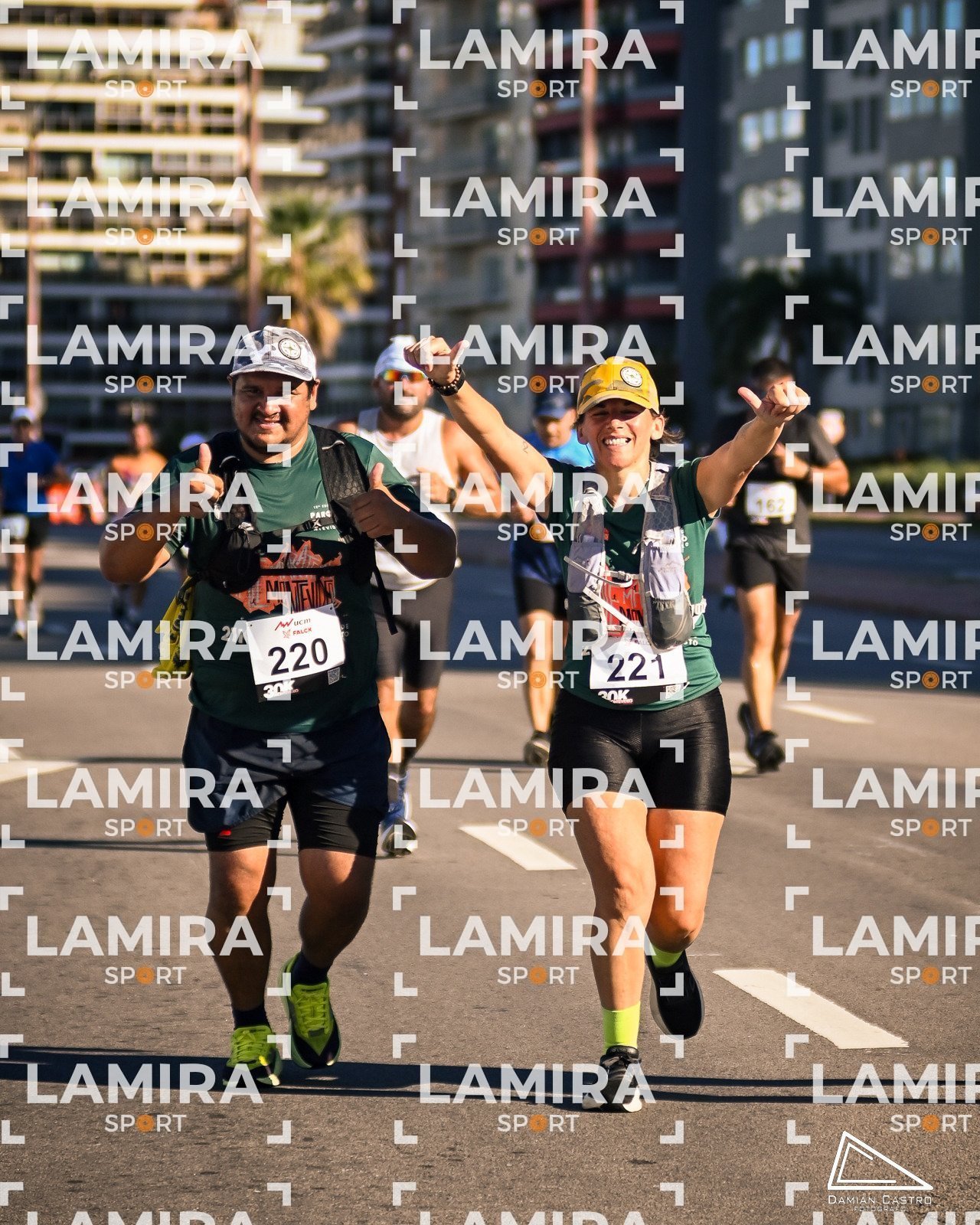 30K Montevideo - Dorsal 221