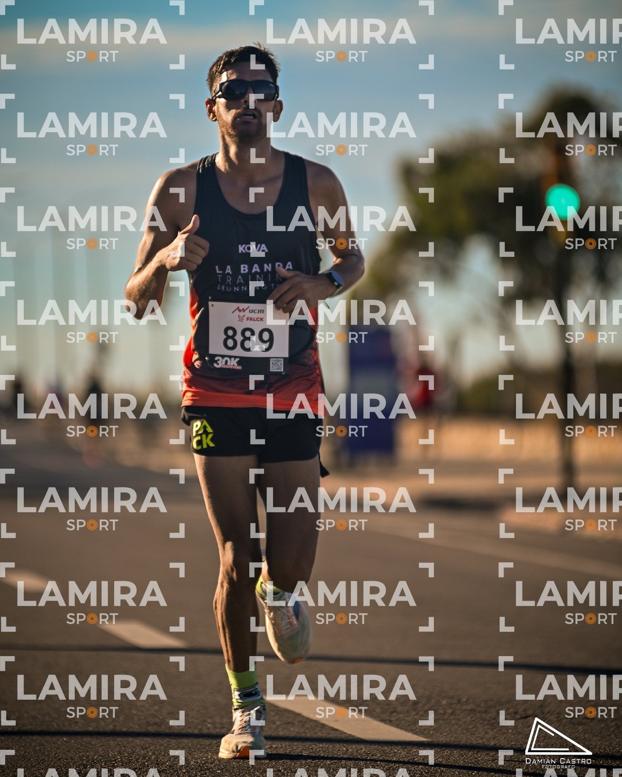 30K Montevideo - Dorsal 889