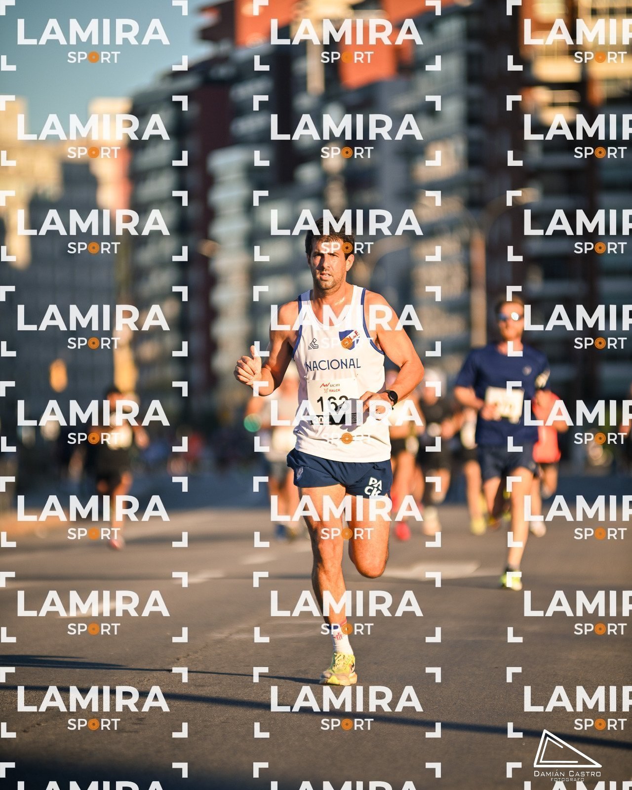 30K Montevideo - Dorsal 163