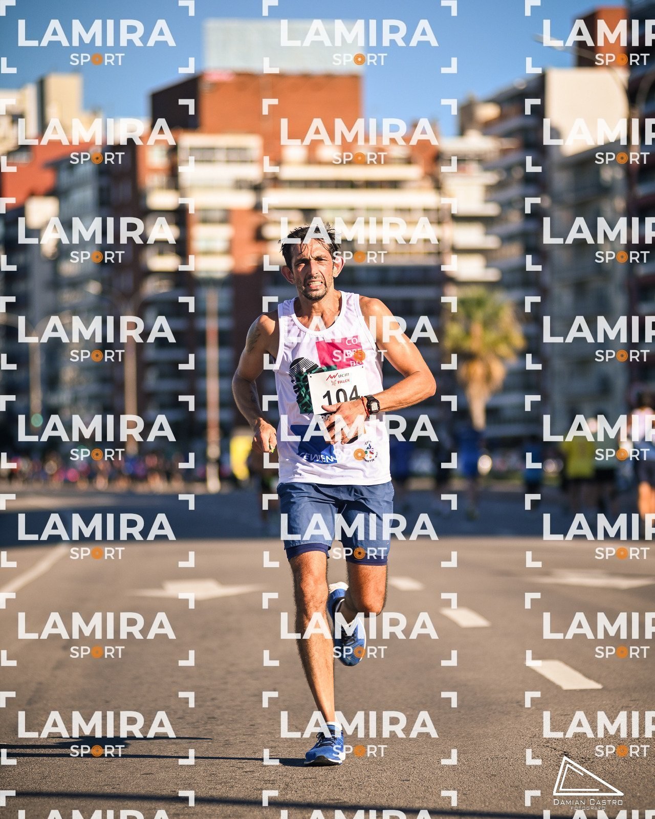 30K Montevideo - Dorsal 104