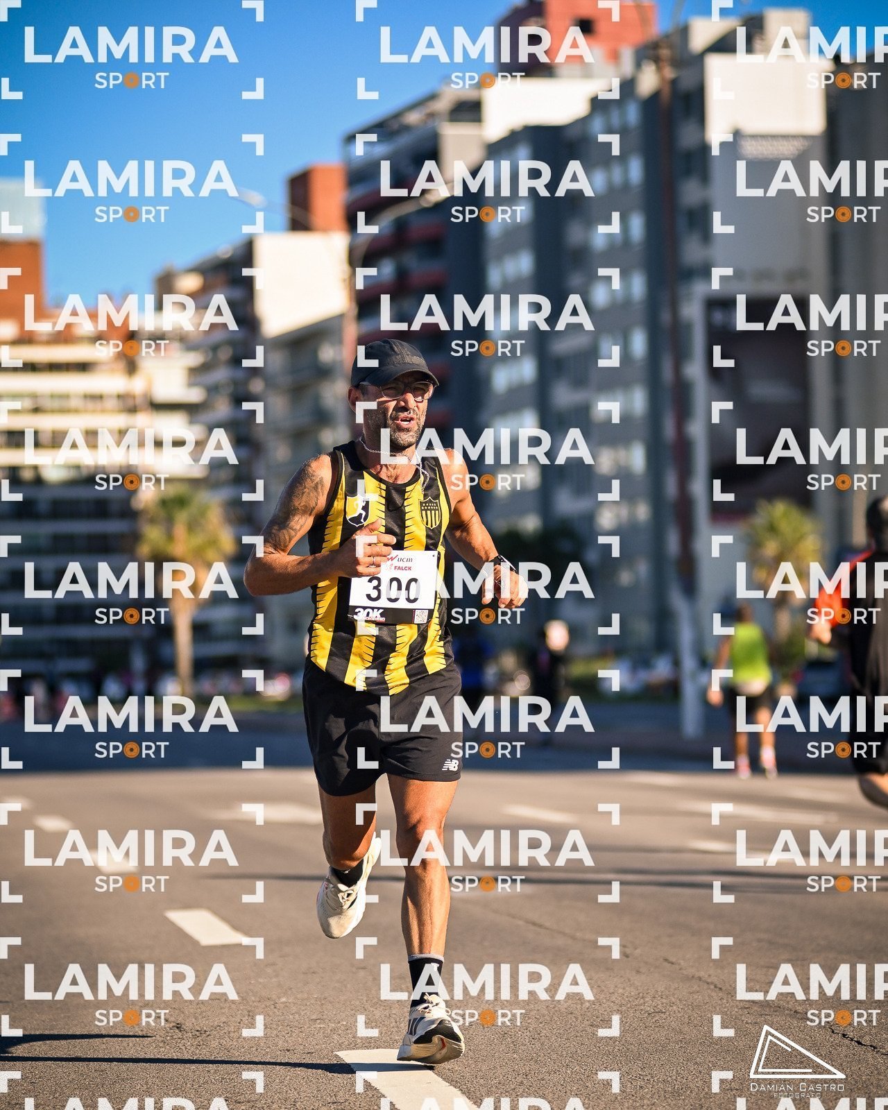 30K Montevideo - Dorsal 300