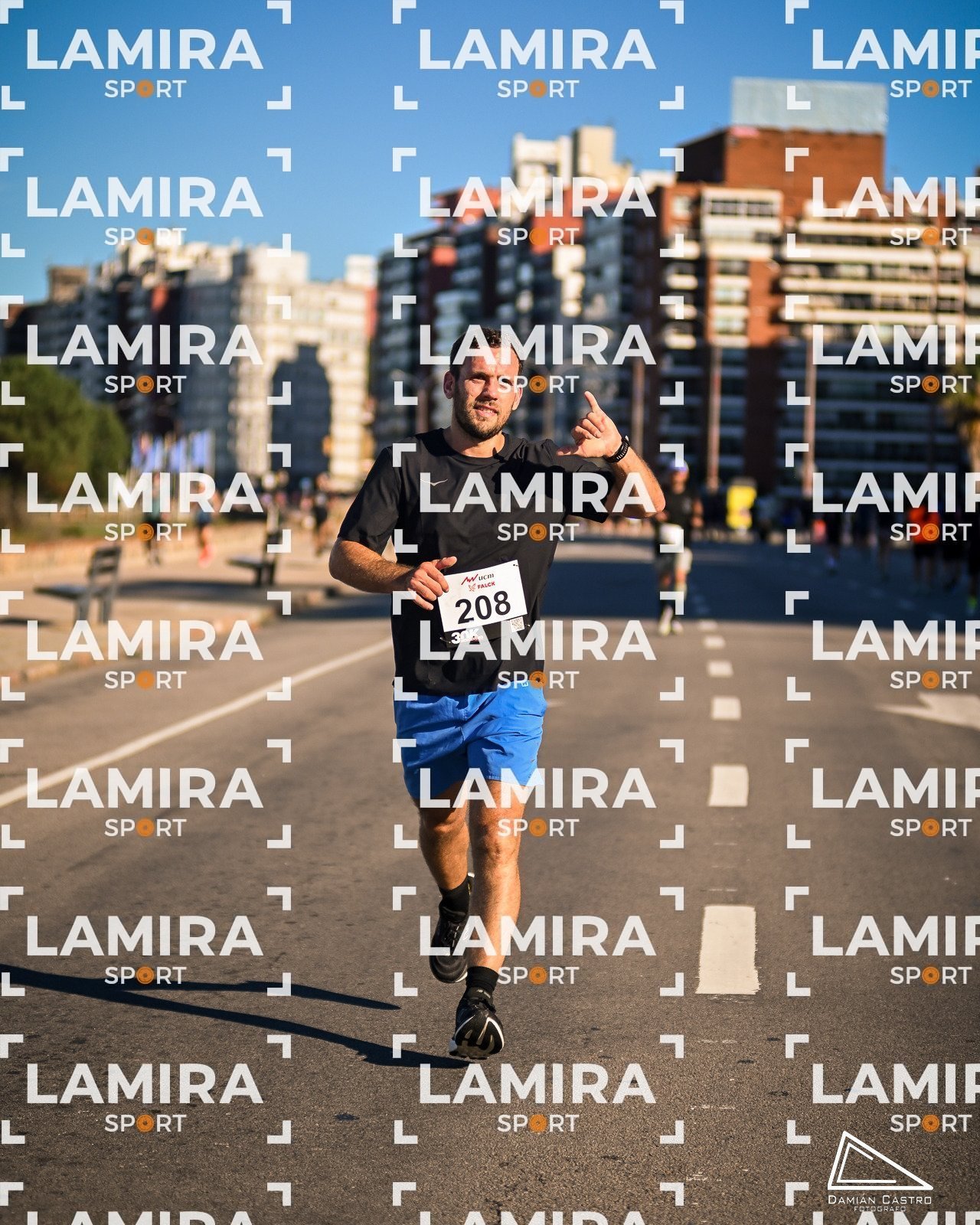 30K Montevideo - Dorsal 208
