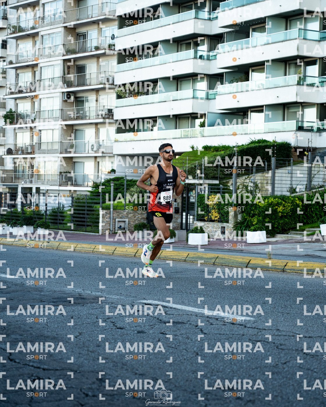 30K MONTEVIDEO - Dorsal 889