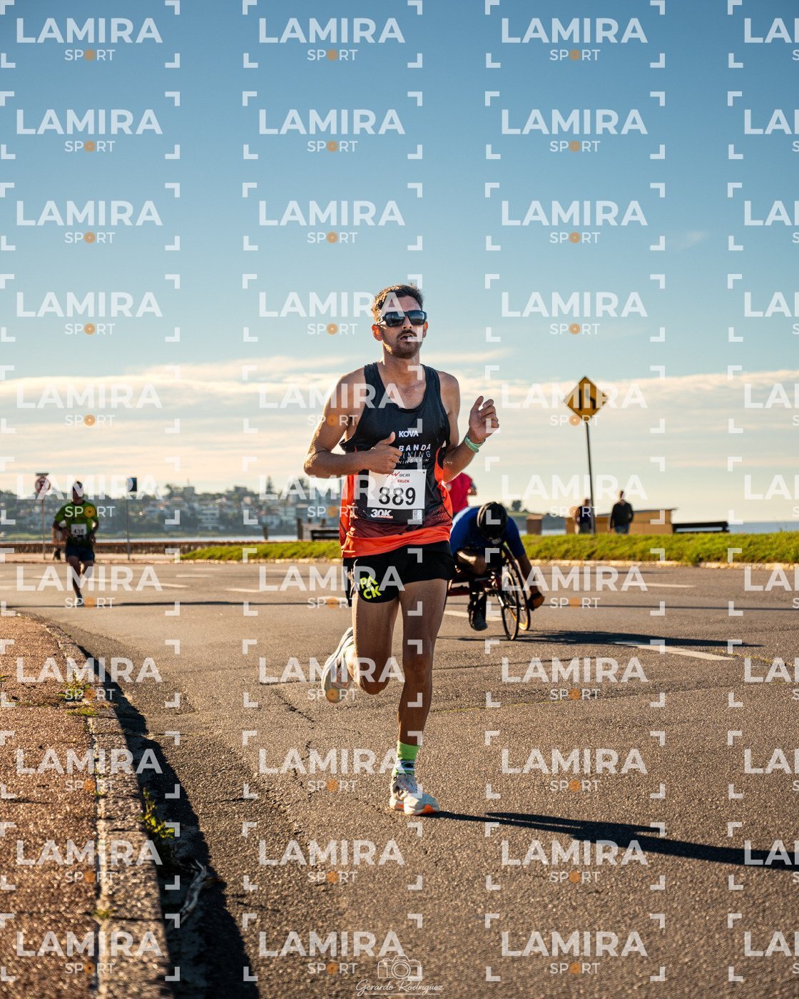 30K MONTEVIDEO - Dorsal 889