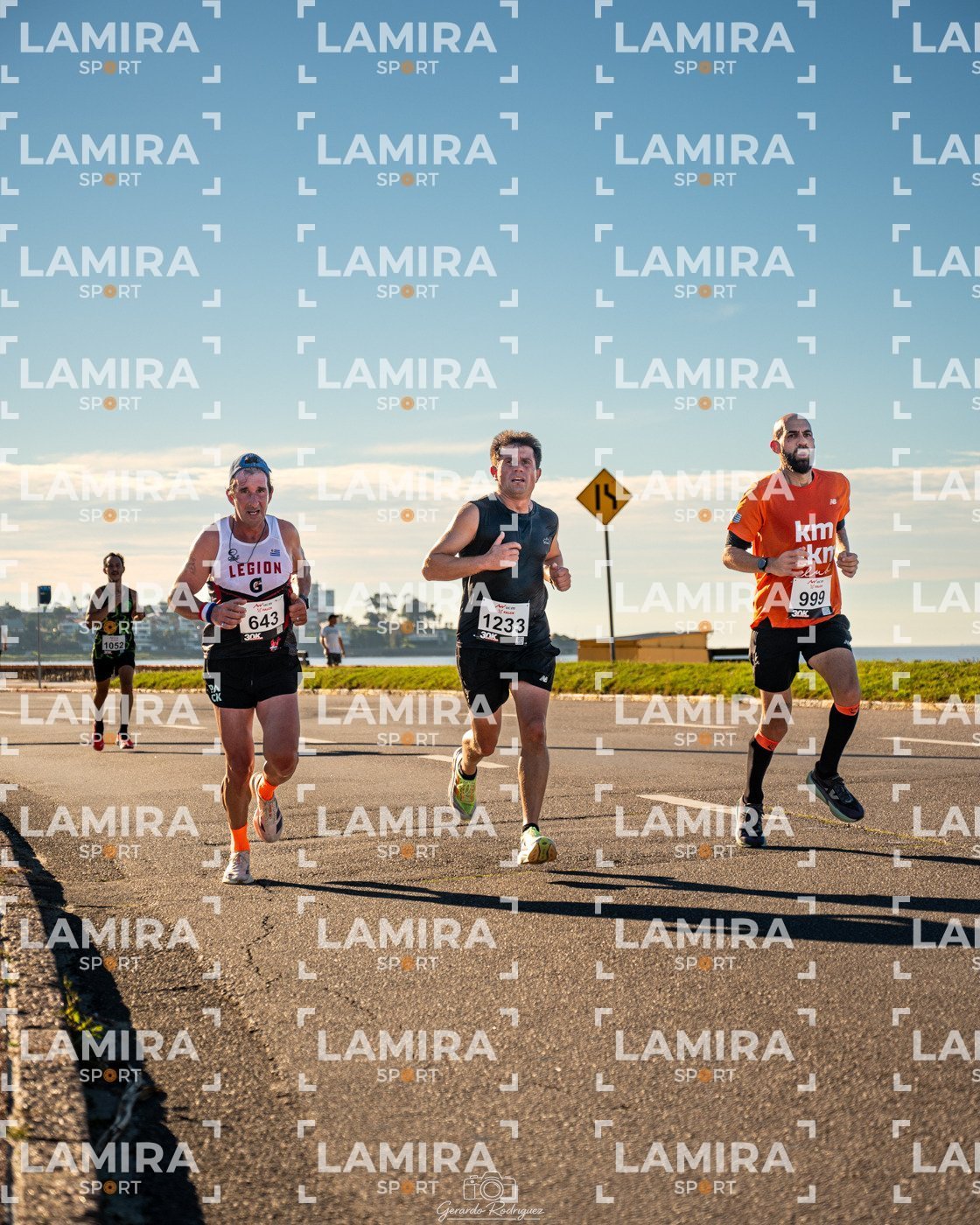 30K MONTEVIDEO - Dorsal 1233