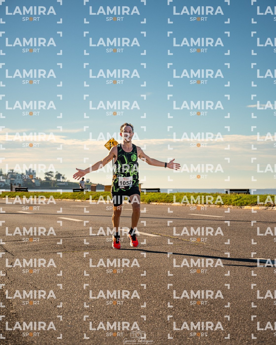 30K MONTEVIDEO - Dorsal 1052