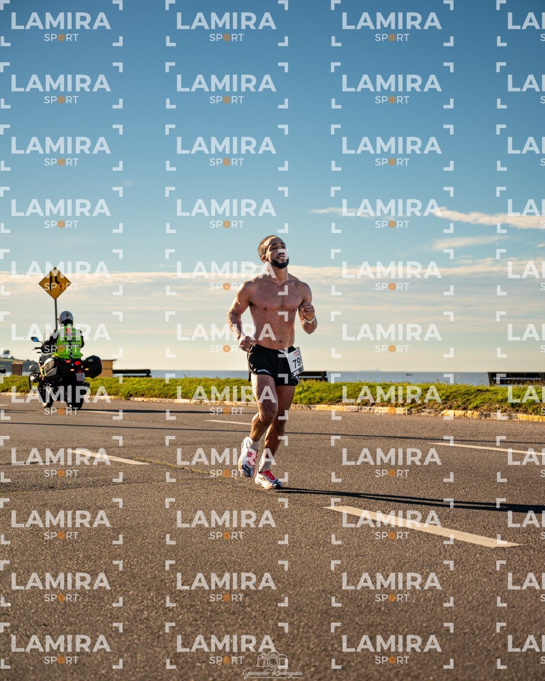 30K MONTEVIDEO - Dorsal 79
