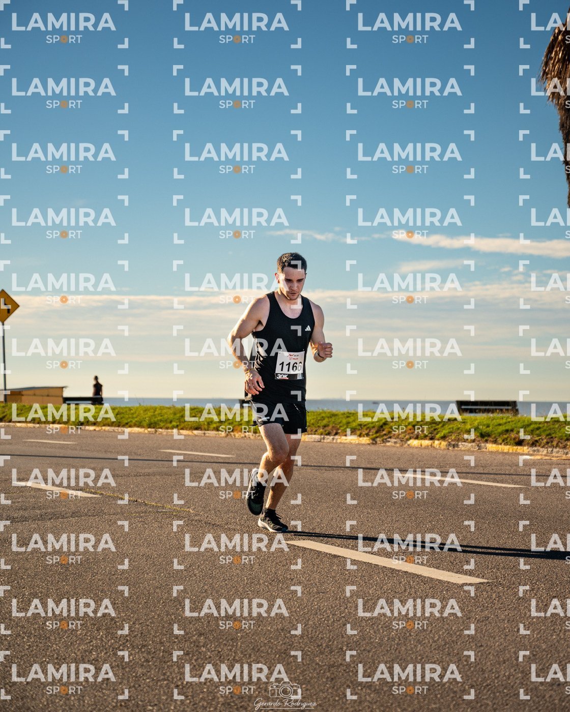 30K MONTEVIDEO - Dorsal 1166