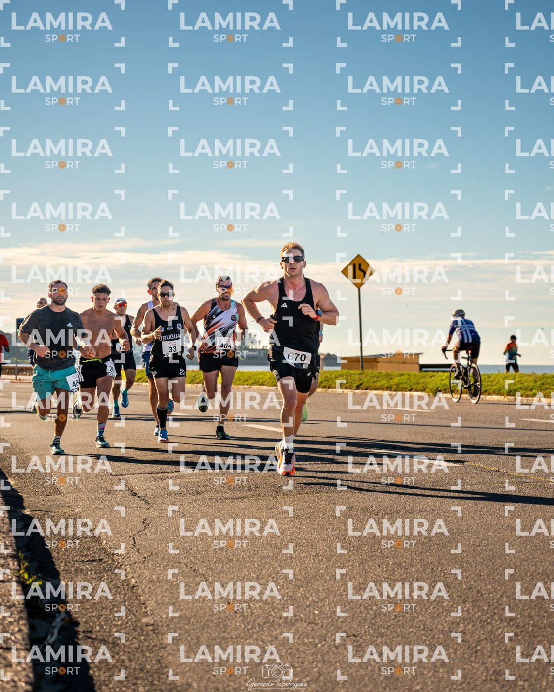 30K MONTEVIDEO - Dorsal 670
