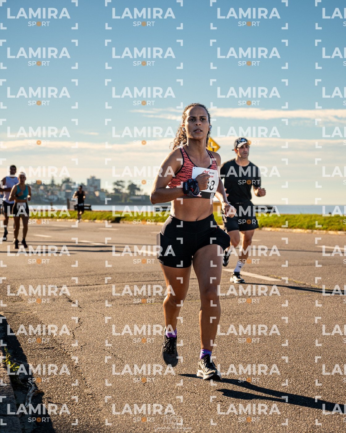 30K MONTEVIDEO - Dorsal 815