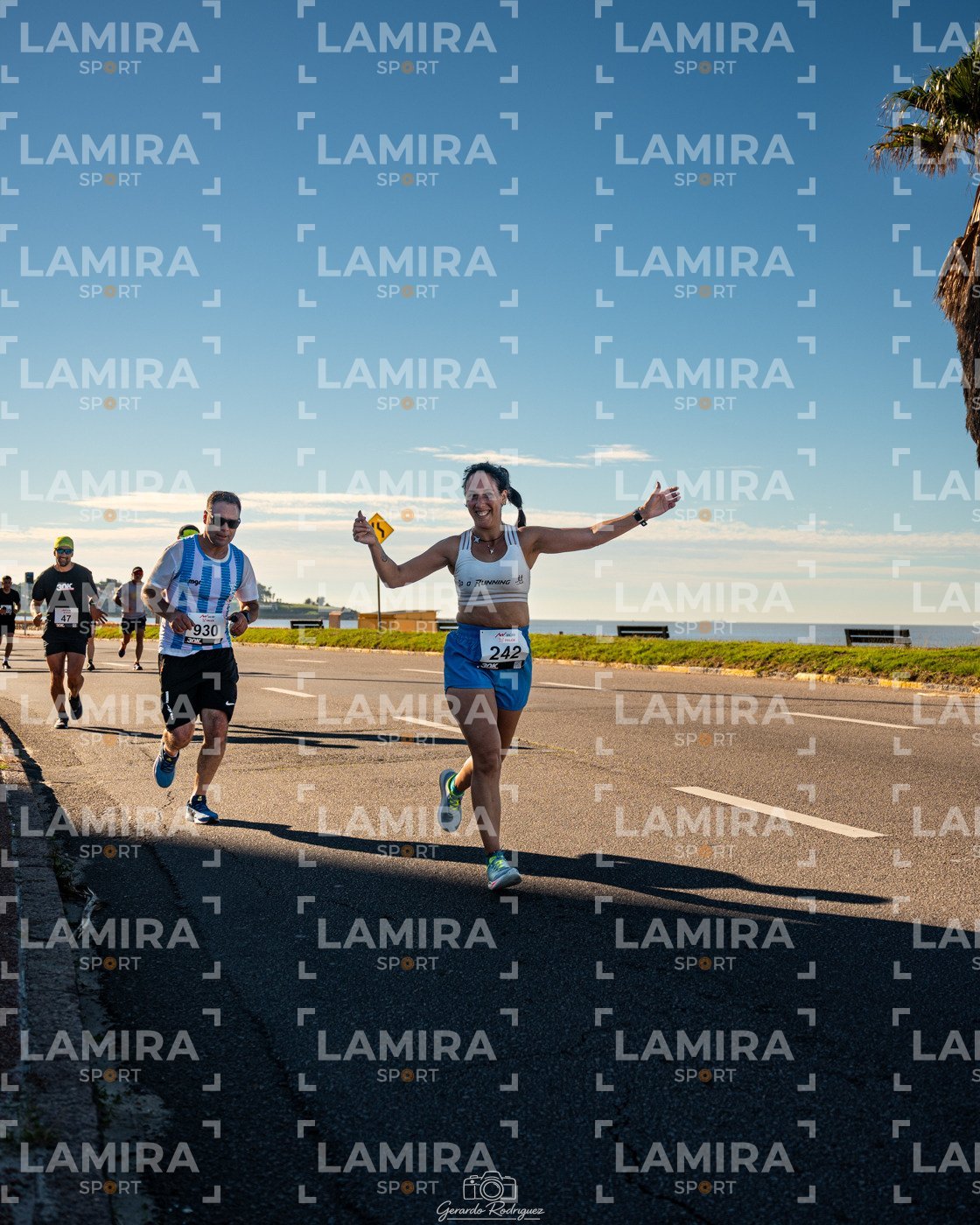 30K MONTEVIDEO - Dorsal 930