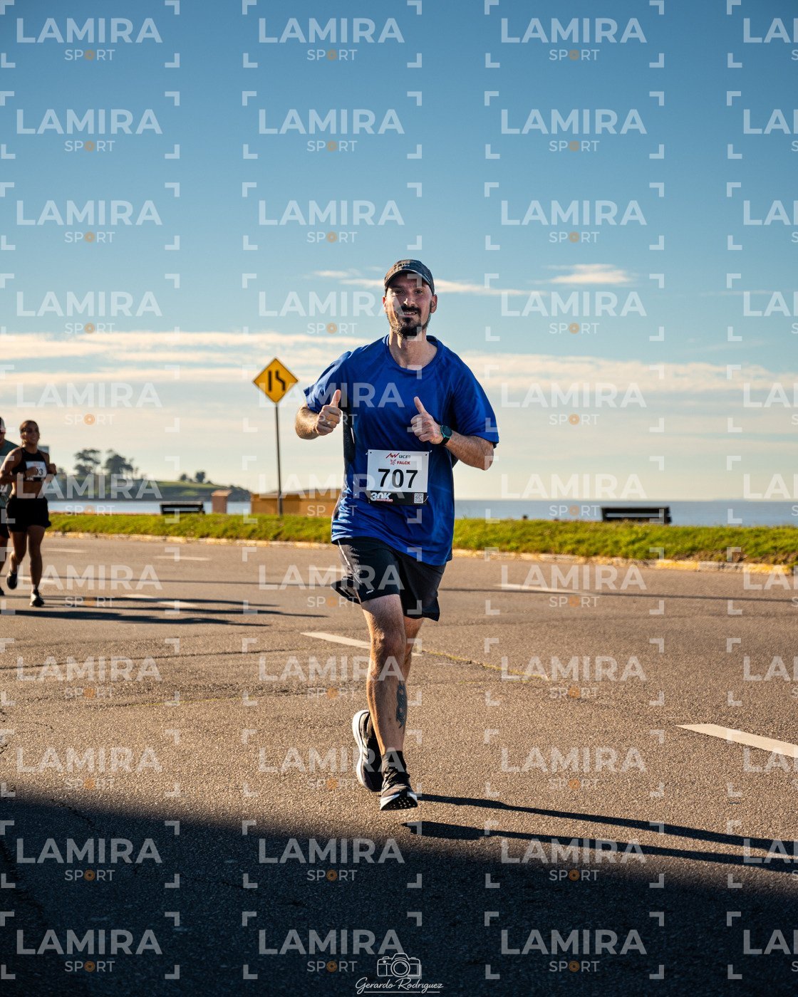 30K MONTEVIDEO - Dorsal 707