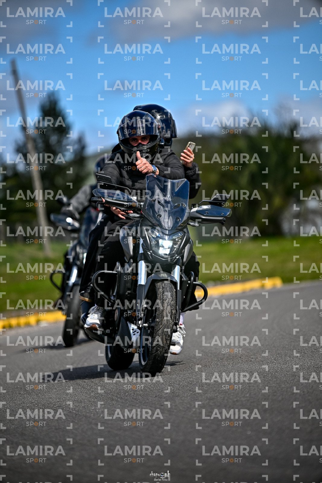 amigas - BCD6509.jpg