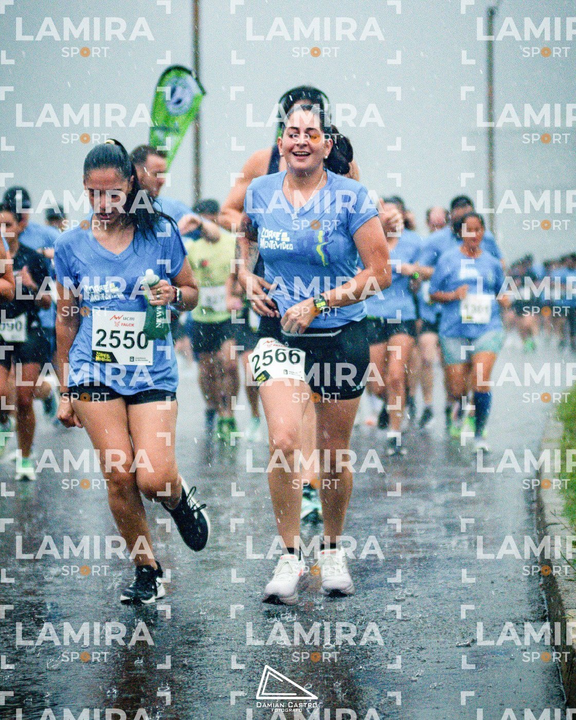 Corre Montevideo - Dorsal 2566