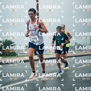 Corre Montevideo - Dorsal 775
