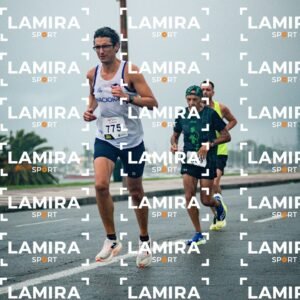 Corre Montevideo - Dorsal 775