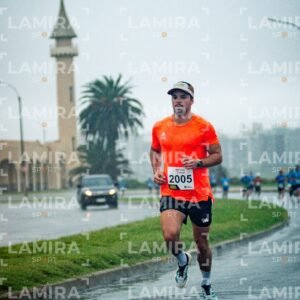 Corre Montevideo - Dorsal 2005