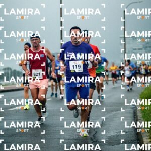 Corre Montevideo - Dorsal 821