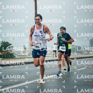 Corre Montevideo - Dorsal 775