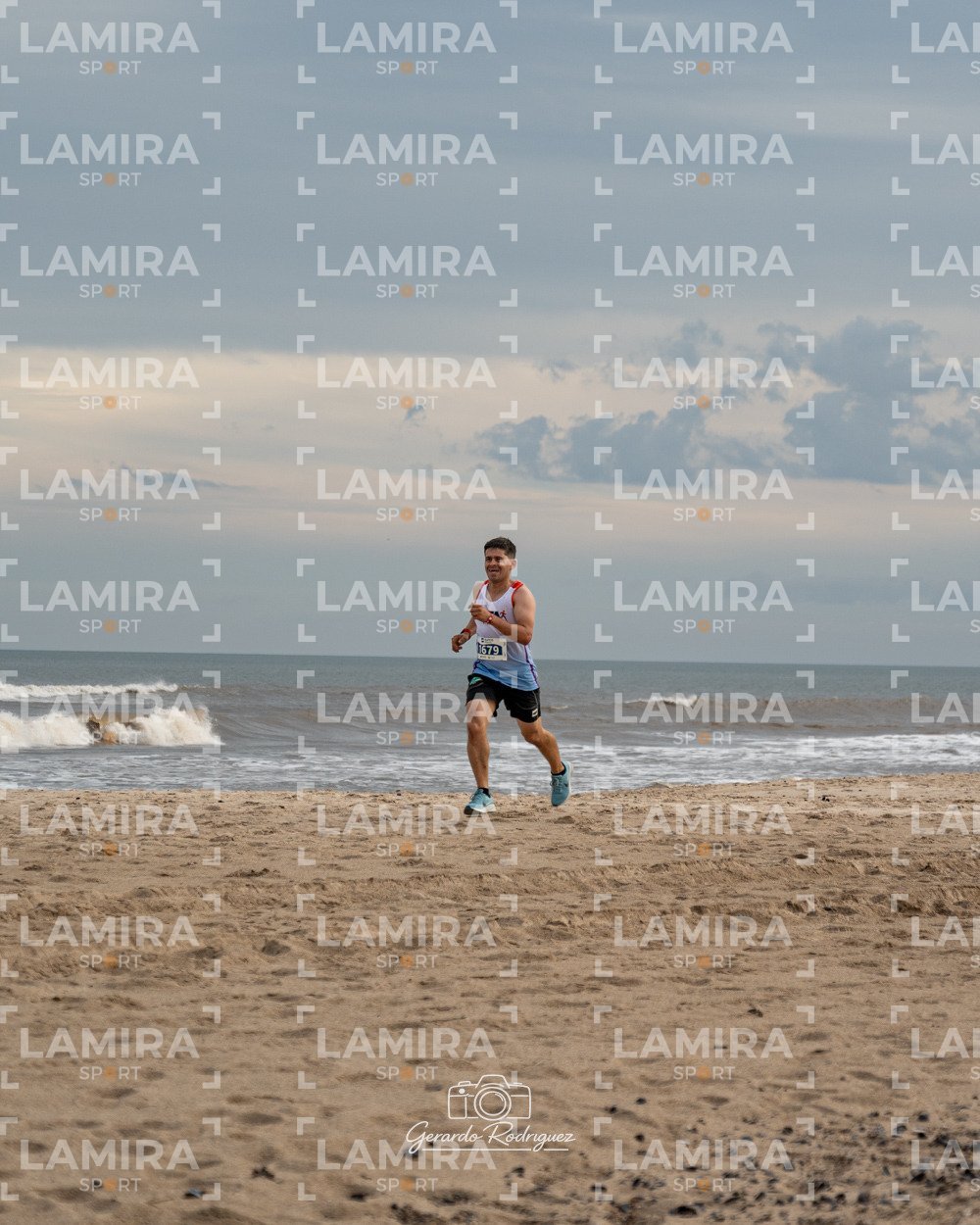 Costa Azul 2026 - Dorsal 1679