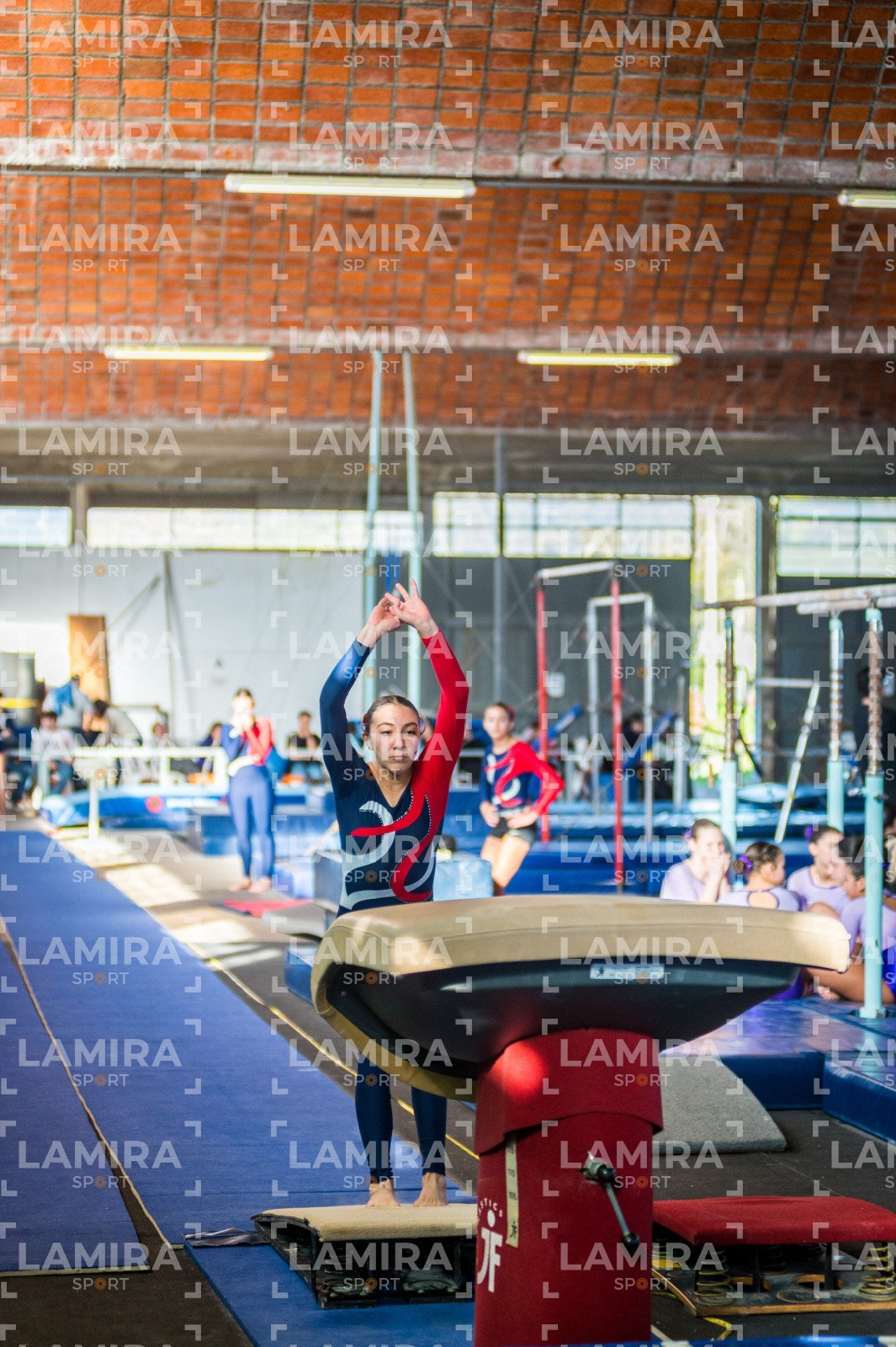 Gimnasia FUG - FUG-81-2.jpg