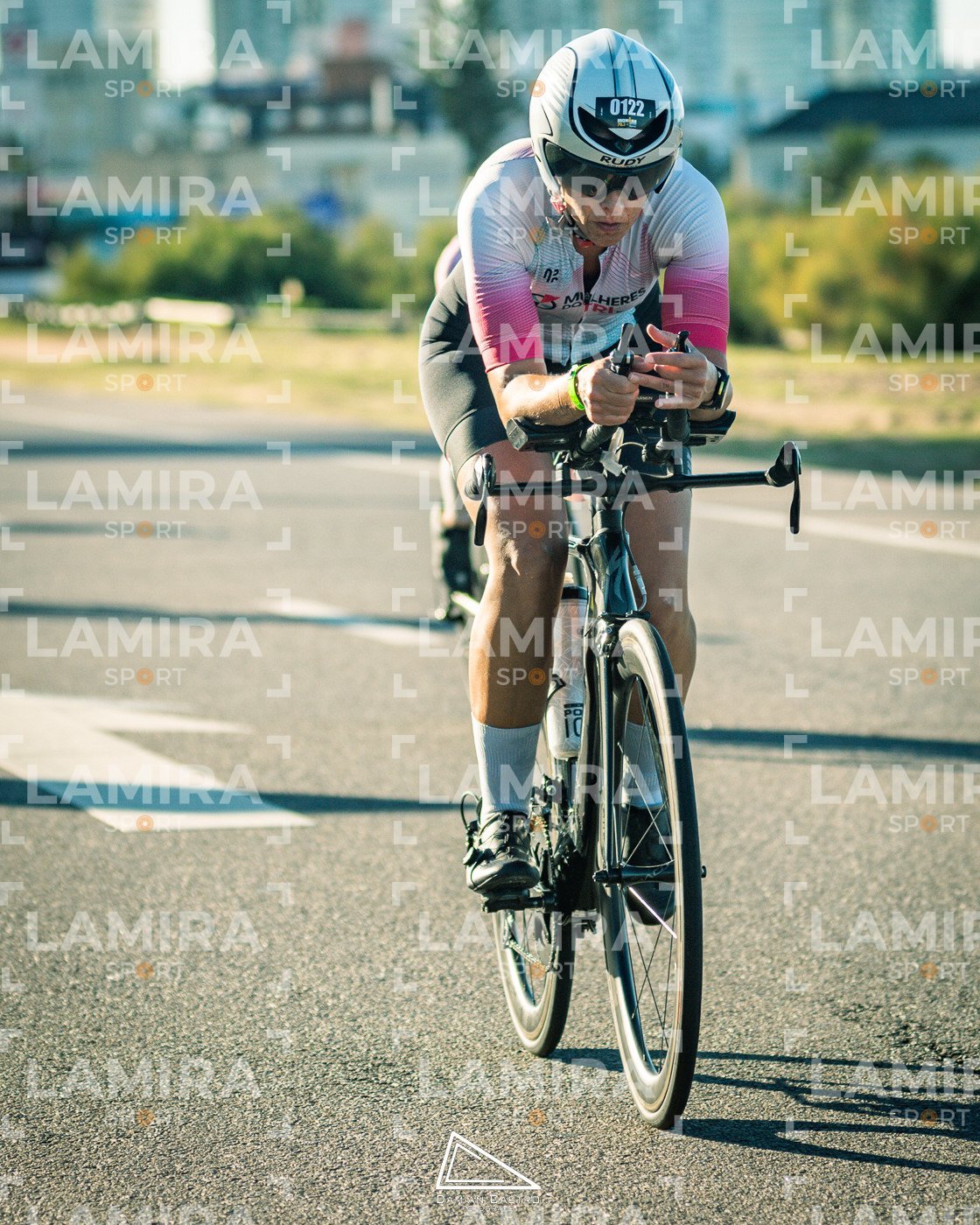 IRONMAN 70.3 - Dorsal 0122