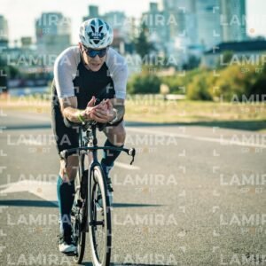 IRONMAN 70.3 - Dorsal 0024