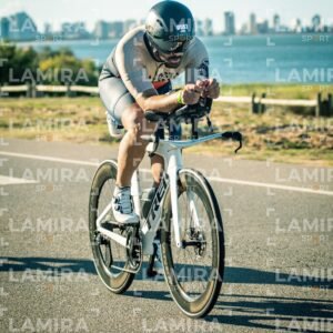 IRONMAN 70.3 - Dorsal 0057