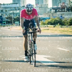 IRONMAN 70.3 - Dorsal 0587