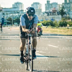 IRONMAN 70.3 - Dorsal 0373