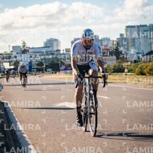 Ironman 70.3 - Dorsal 9