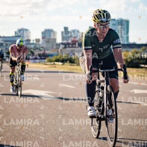 Ironman 70.3 - Dorsal 1033