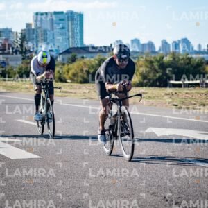 Ironman 70.3 - Dorsal 0571