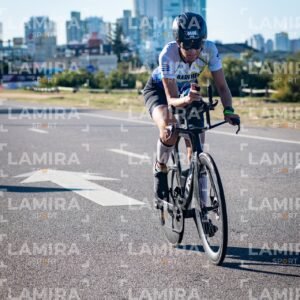 Ironman 70.3 - Dorsal 0496