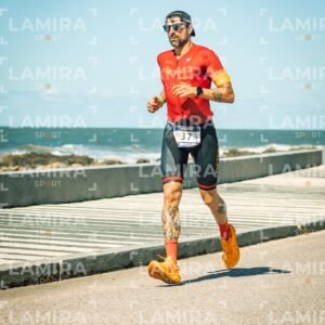 Ironman 70.3 - Dorsal 37