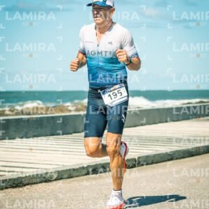 Ironman 70.3 - Dorsal 195