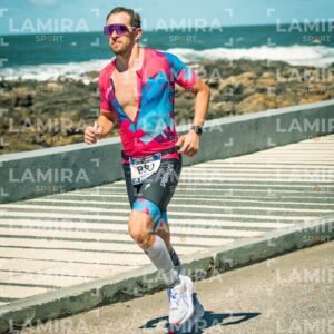 IRONMAN 70.3 - Dorsal 088