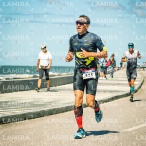 Ironman 70.3 - Dorsal 123
