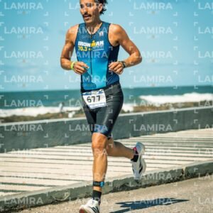 Ironman 70.3 - Dorsal 677