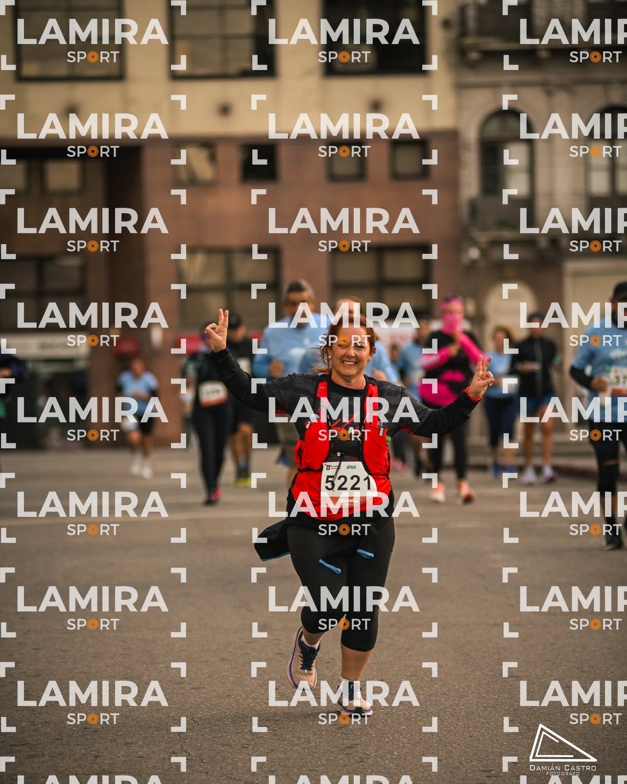 Maraton de Montevideo - Dorsal 5221