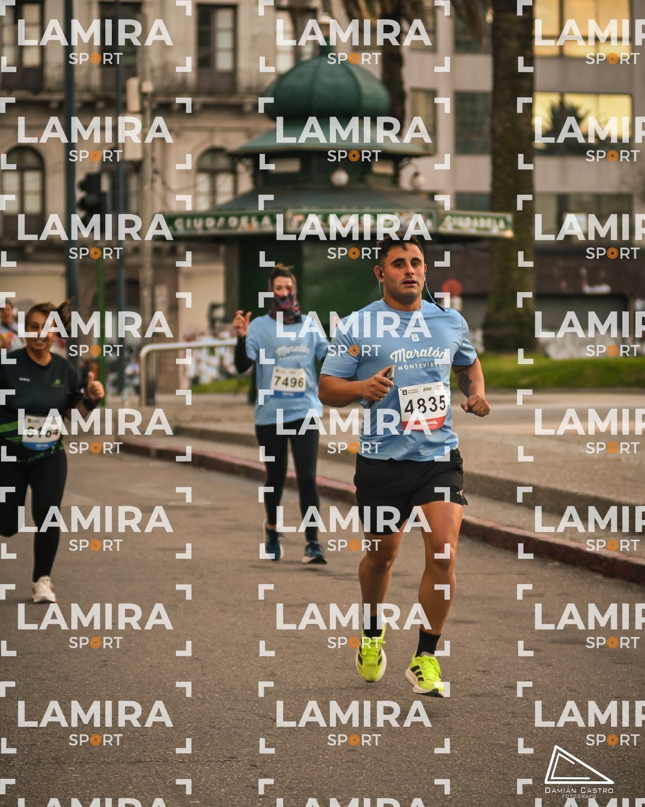 Maraton de Montevideo - Dorsal 7496