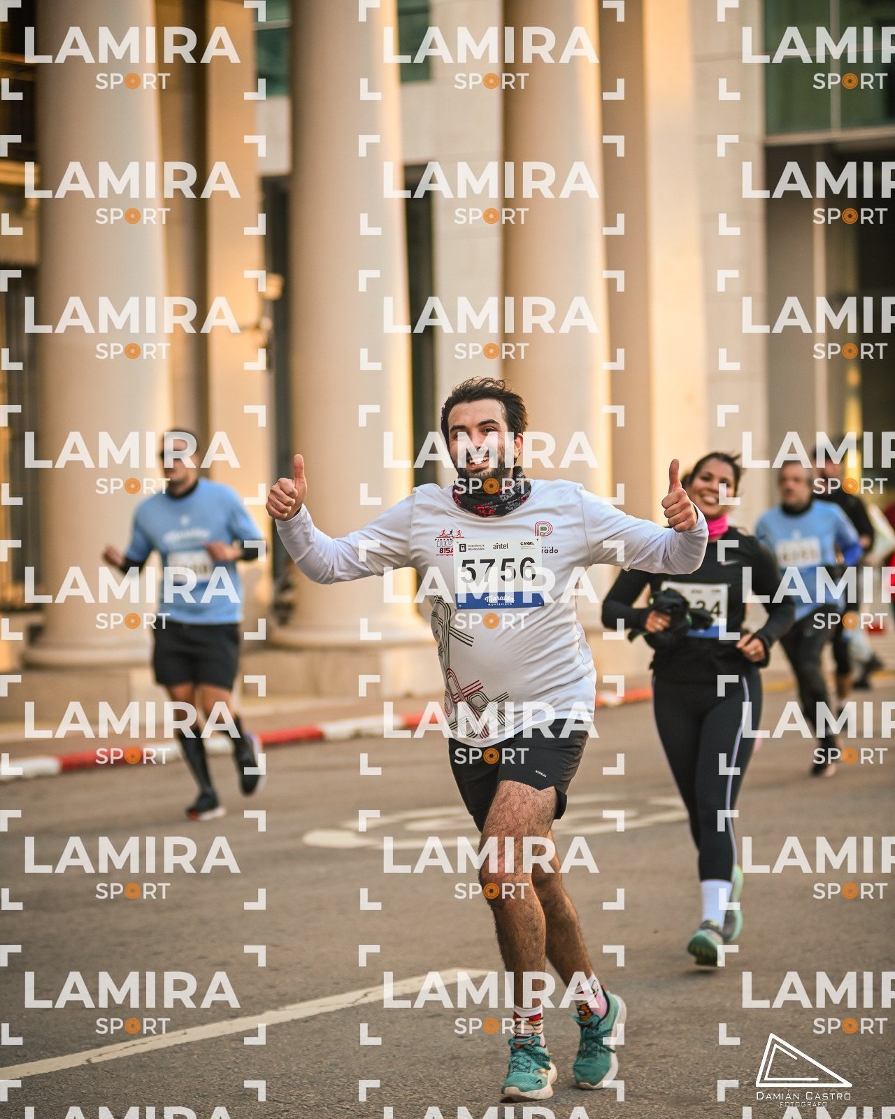 Maraton de Montevideo - Dorsal 8154