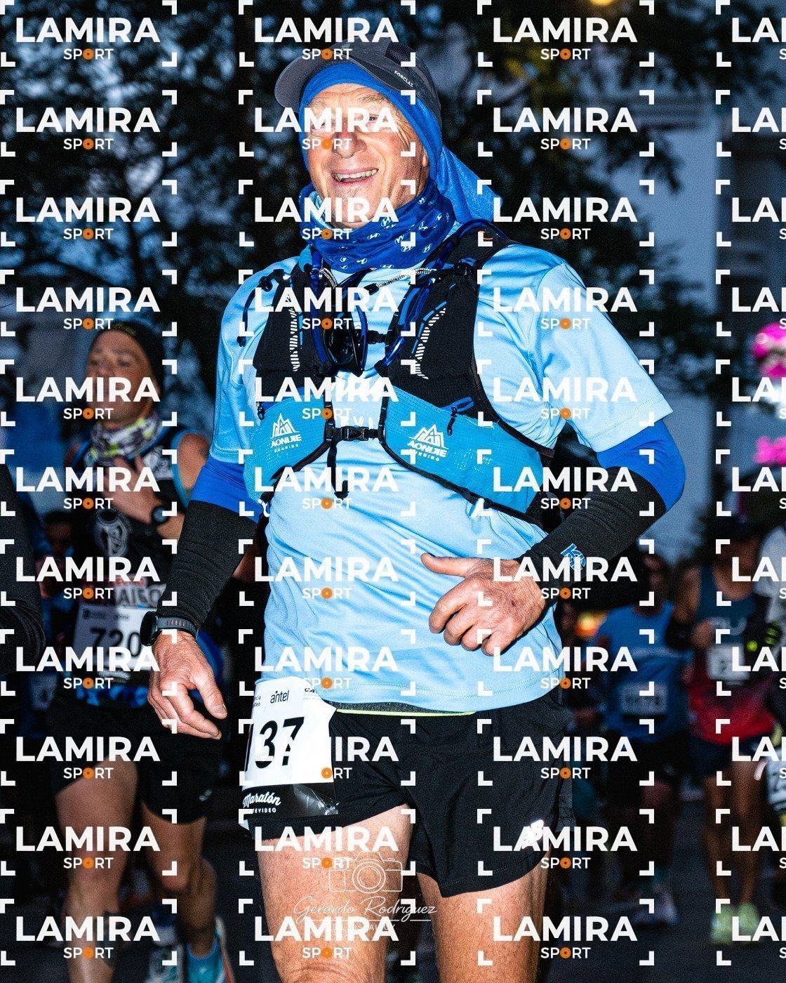 Maratón de Montevideo - Dorsal 720