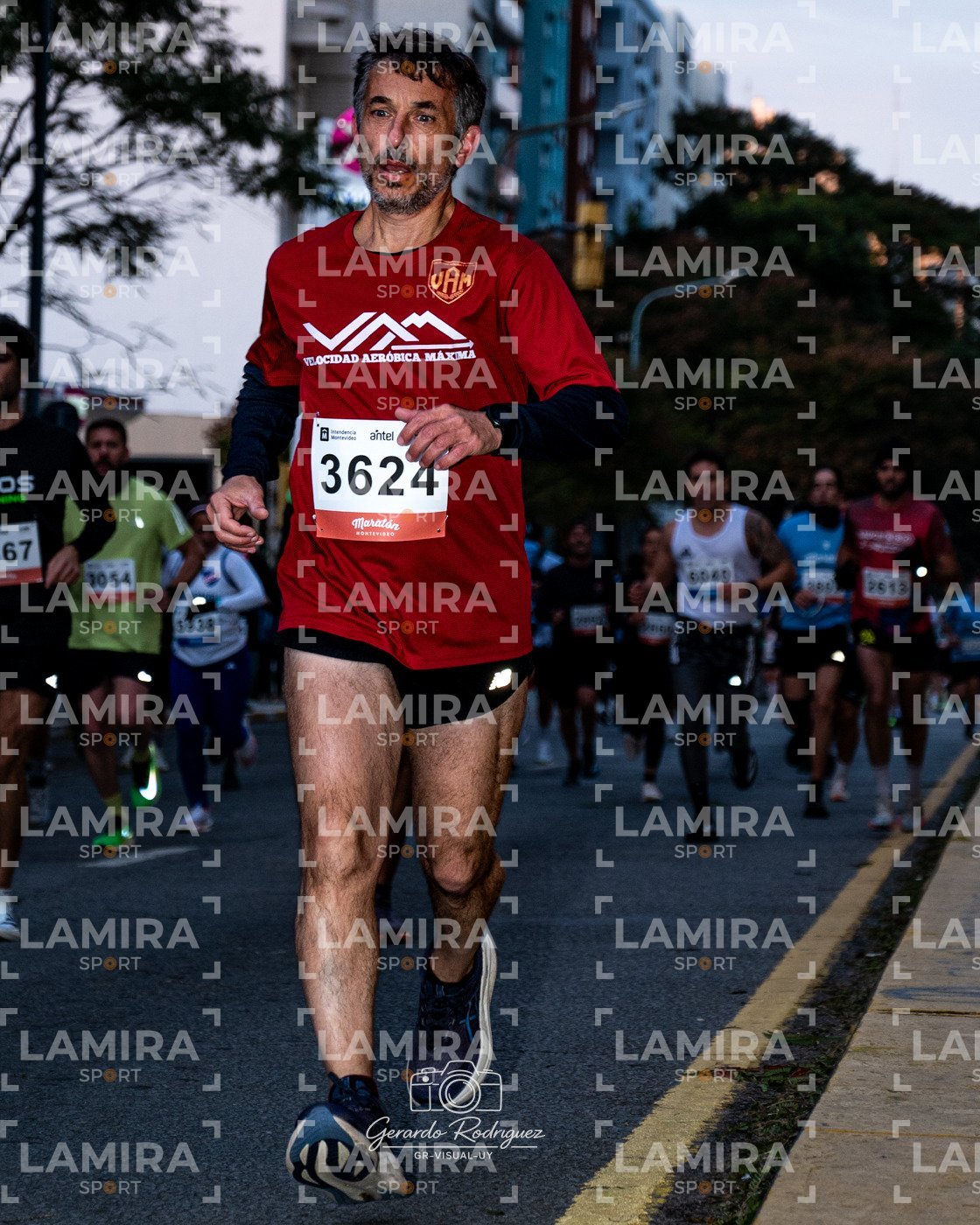 Maratón de Montevideo - Dorsal 6040