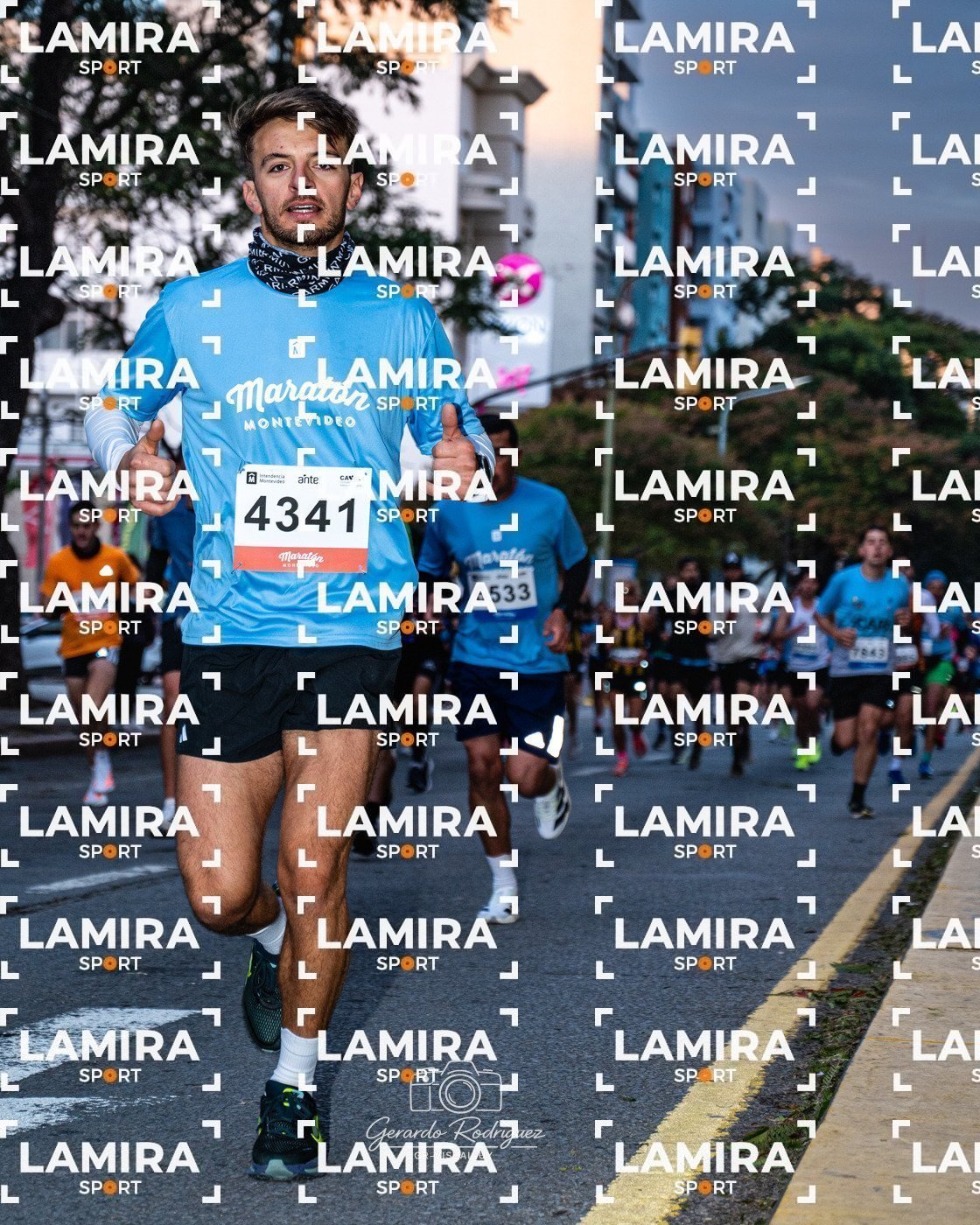 Maratón de Montevideo - Dorsal 7943