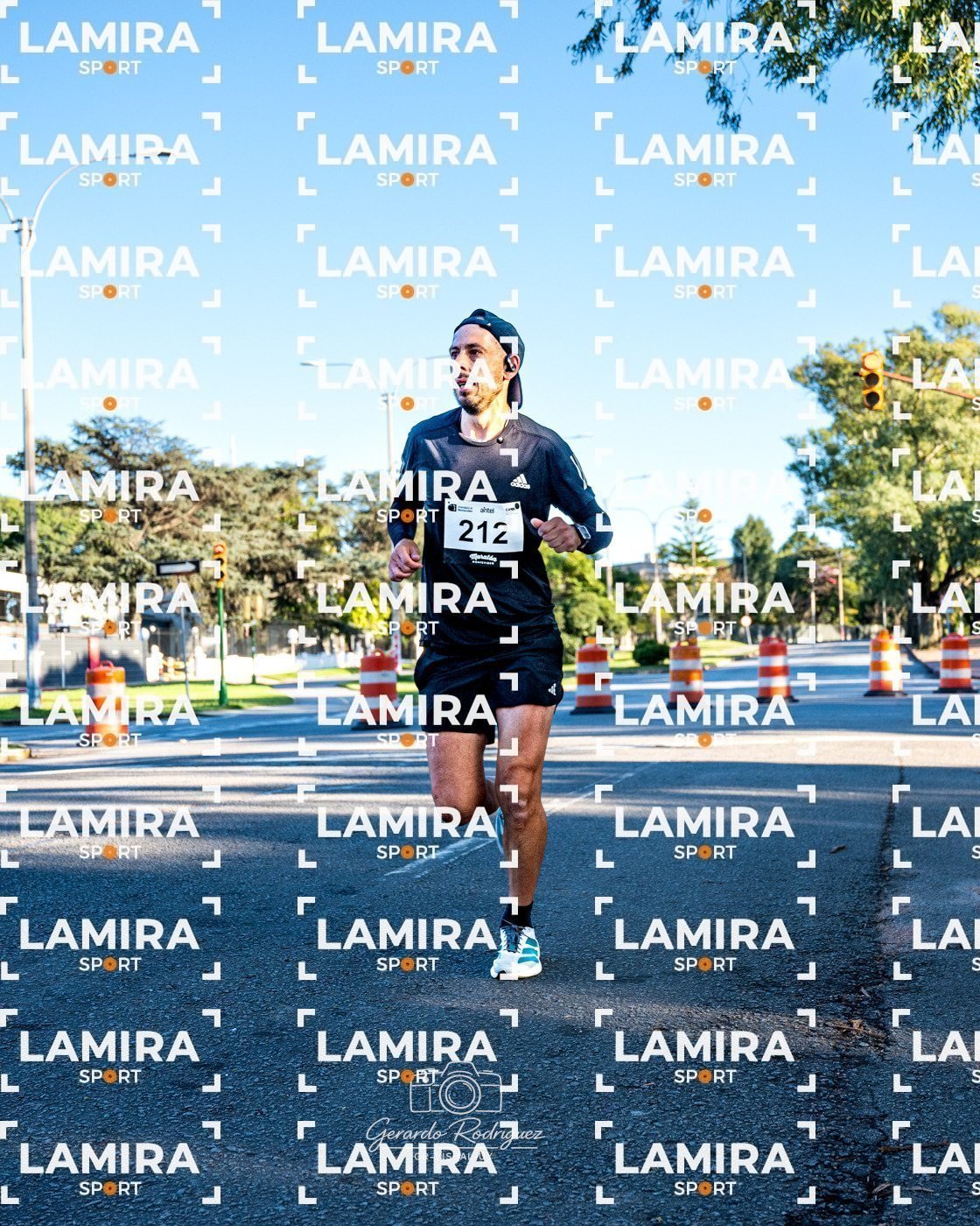 Maratón de Montevideo - Dorsal 212