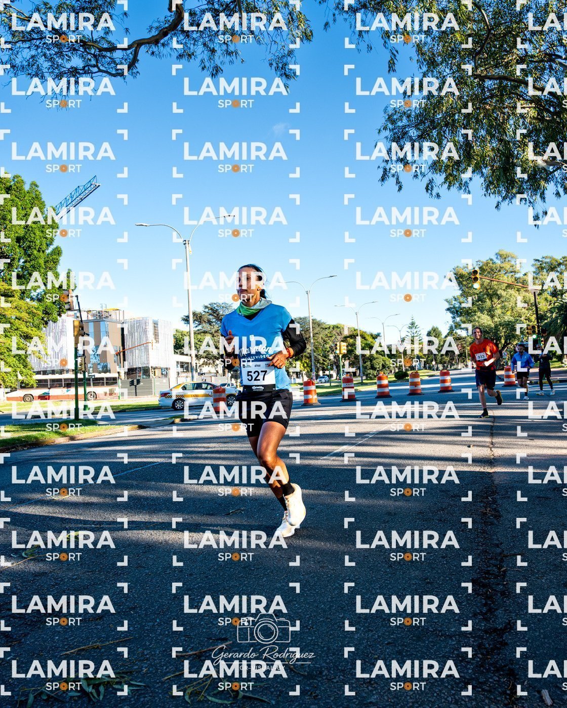 Maratón de Montevideo - Dorsal 527
