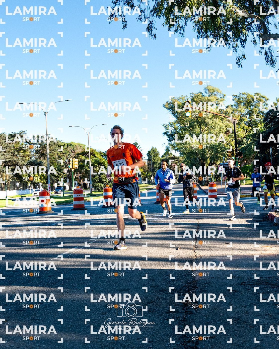 Maratón de Montevideo - Dorsal 933