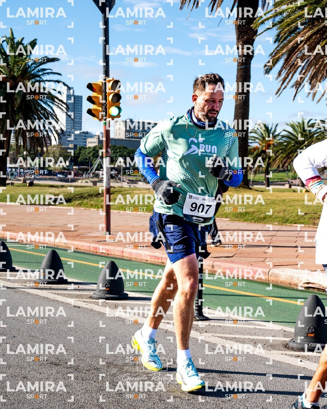 Maratón de Montevideo - Dorsal 907